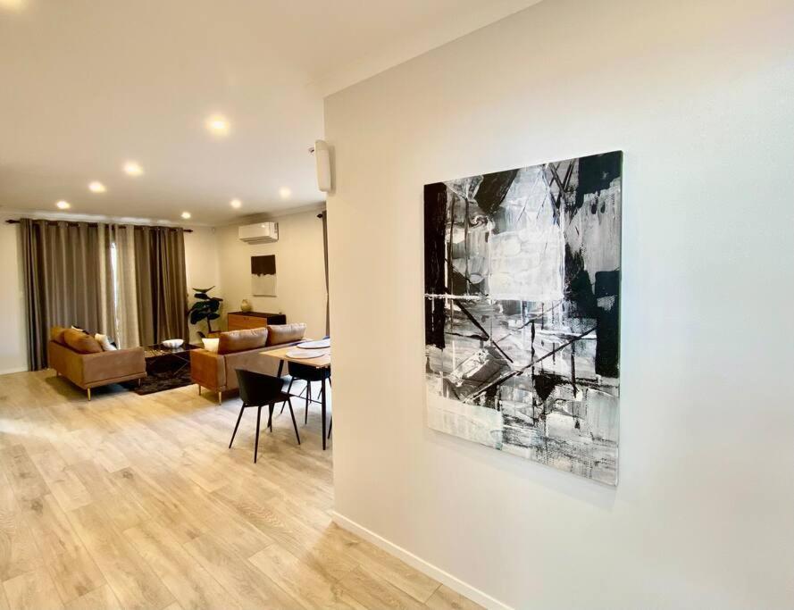 Morden Spacious New House Hamilton Esterno foto
