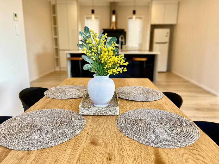 Morden Spacious New House Hamilton Esterno foto